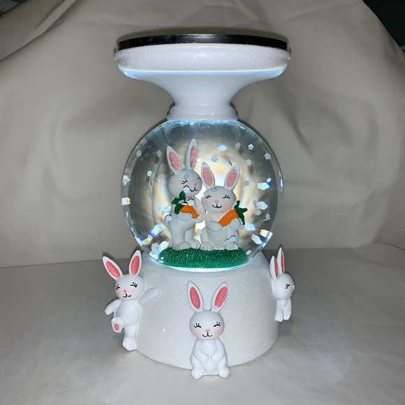 Bath & Body Works Accents Bath Body Works Easter Bunny Water Globe